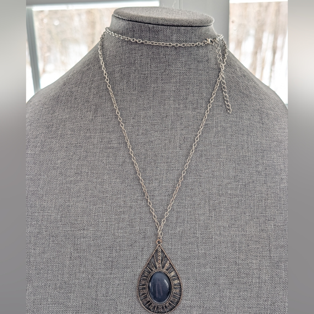 Bohemian Style Silver Tone Blue Cats Eye Acrylic Cabochon Long Chain Necklace 15$